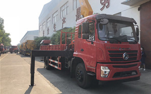 �|�L(f��ng)D3��(zhu��n)�õױP(p��n)�S܇(ch��)���S��ֱ�N(xi��o)�DƬ