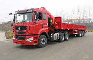 �A�⠿���^�����DƬ